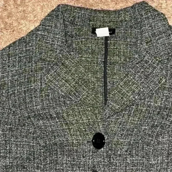 Courtenay Black & White Textured Button-Up Blazer, Size 16W - Picture 4 of 8